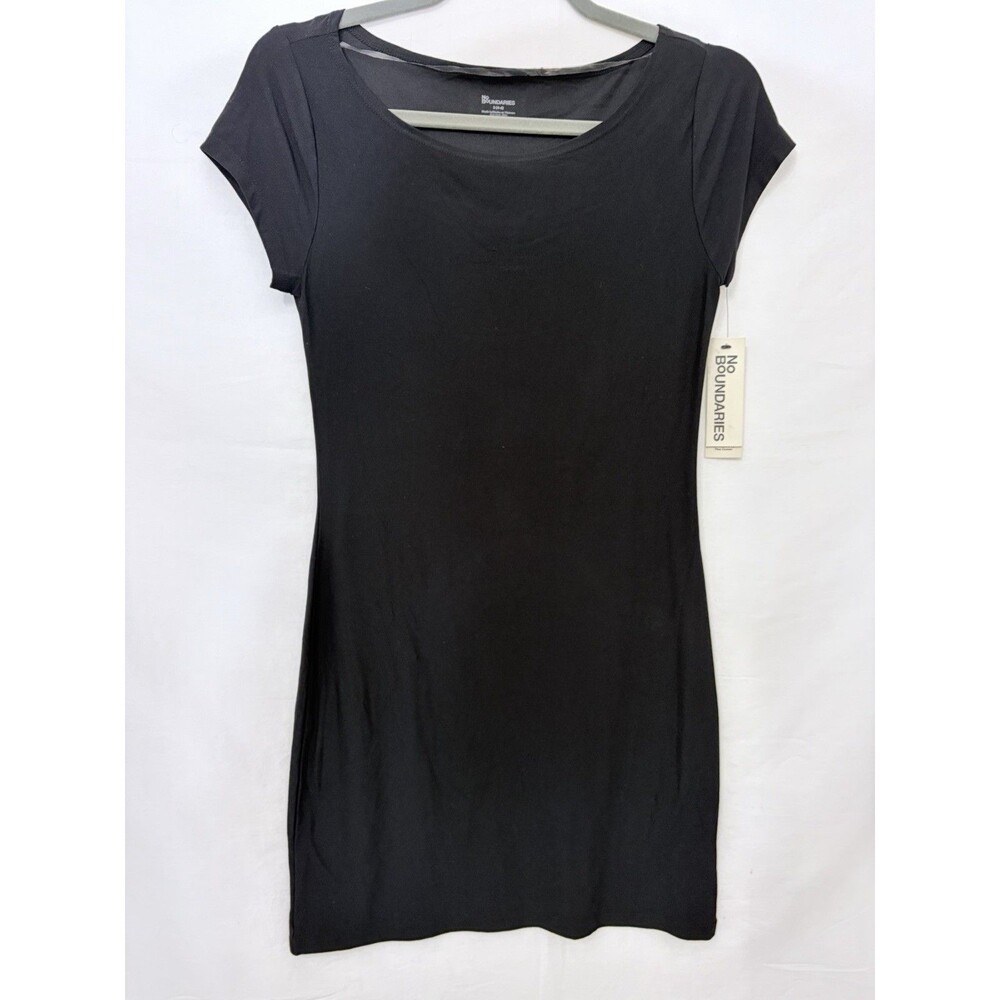 NWT No Boundaries Black Scoop Mini Dress with Short Sleeves Minimalist . Small